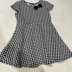 Girls Size 4T Dress
