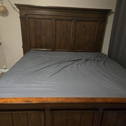  King Size Bed & Mattress Set