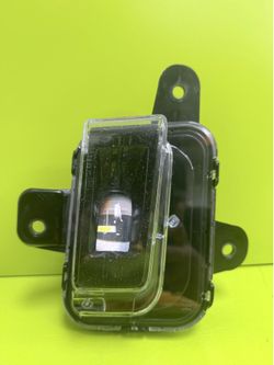2022-2025 GMC SIERRA 1500left fog light OEM