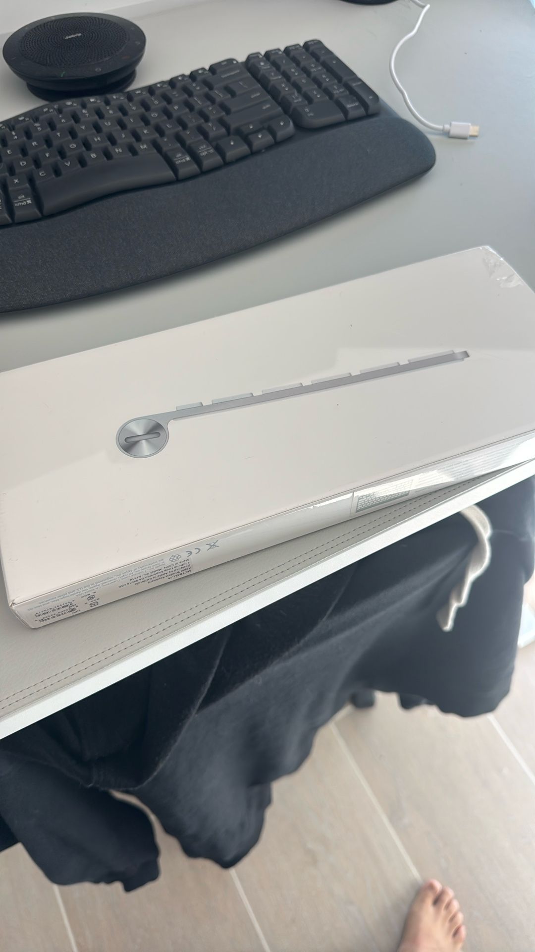 Apple Wireless Keyboard NEW AND SEALED