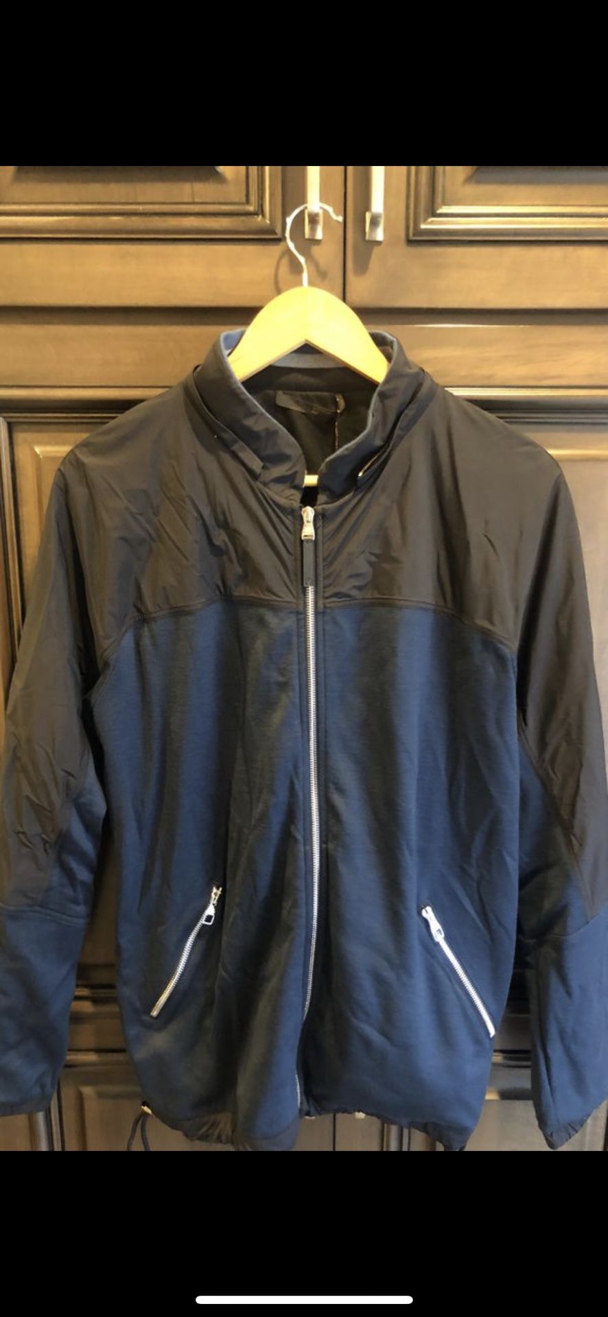 New Large Louis Vuitton Jacket with detachable hoodie
