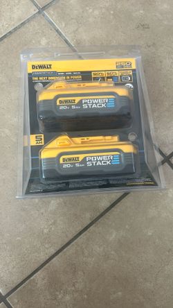 Dewalt DCBP520-2  New