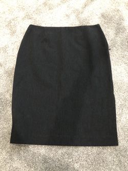 Aritzia talula babaton gray pencil skirt size 4
