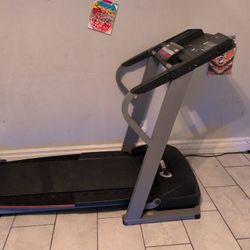 Treadmill 