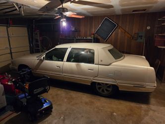 Cadillac Deville 1998