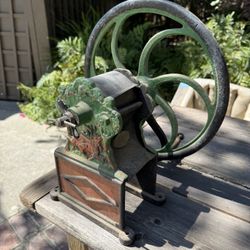 Vintage Chaff Cutter