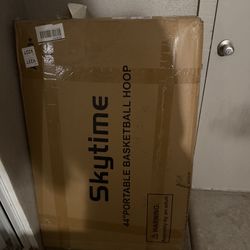 Brand-New 44” Portable Basketball Hoop