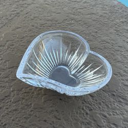 Vintage crystal heart bowl