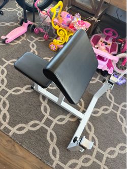 Curling Bench