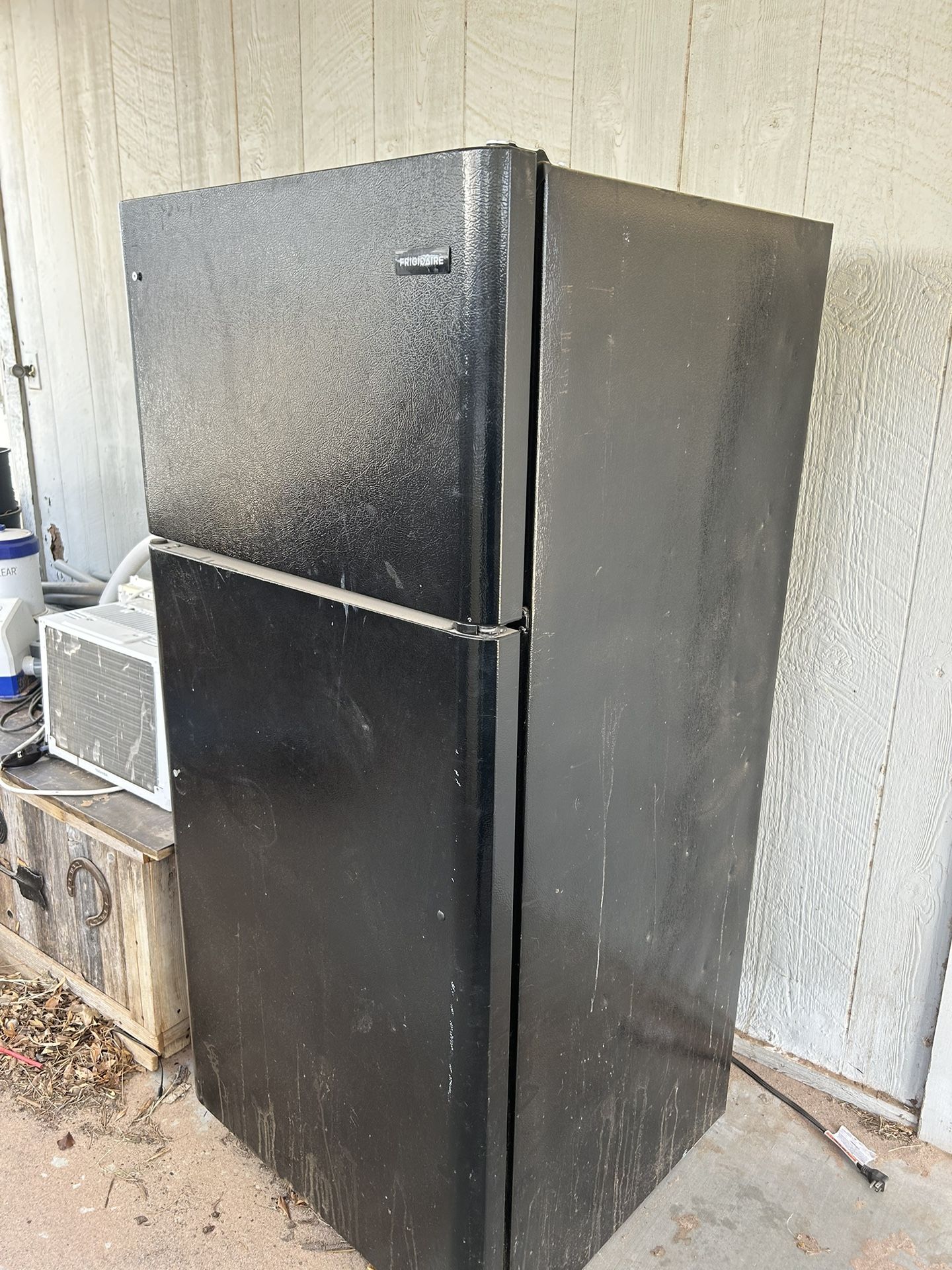 Free Fridge (freezer dose Not Work )