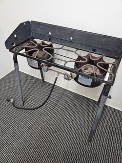 Camp Chef Explorer 2-Burner Propane Stove (60,000 BTU) EX60LW