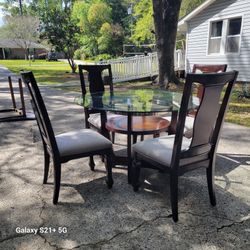 Hsinya Glass Table And 4 Chairs