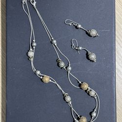 Silver necklace / Earring Set