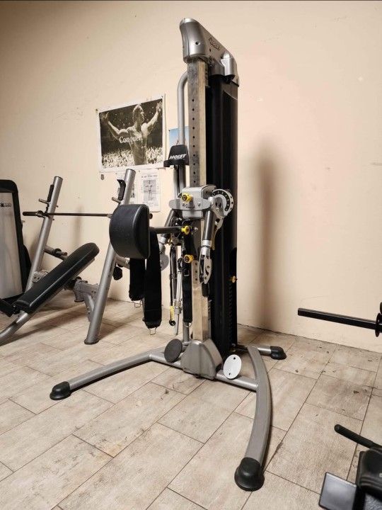 Hoist Fitness Mi5 Gym Equipment Exercise Workout Weight Machine