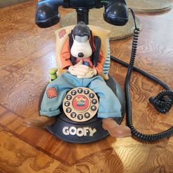Disney Goofy Telephone by Telemania | Vintage Novelty Landline | Collectible Disneyana. Excellent Condition 