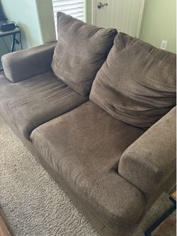Free Love Seat
