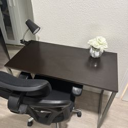 Desk And Chair 