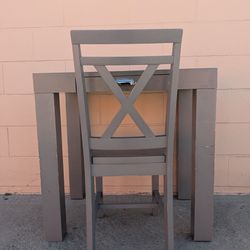 Pottery barn kids desk with chair