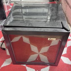 Wine Cooler - Space Saving 