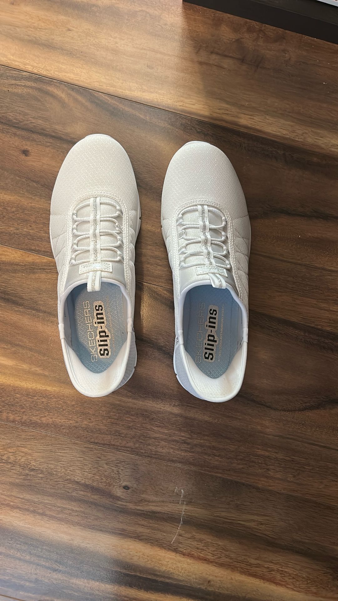 Sketchers Slip INs Size 8