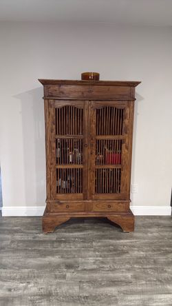 Armoire / Armario