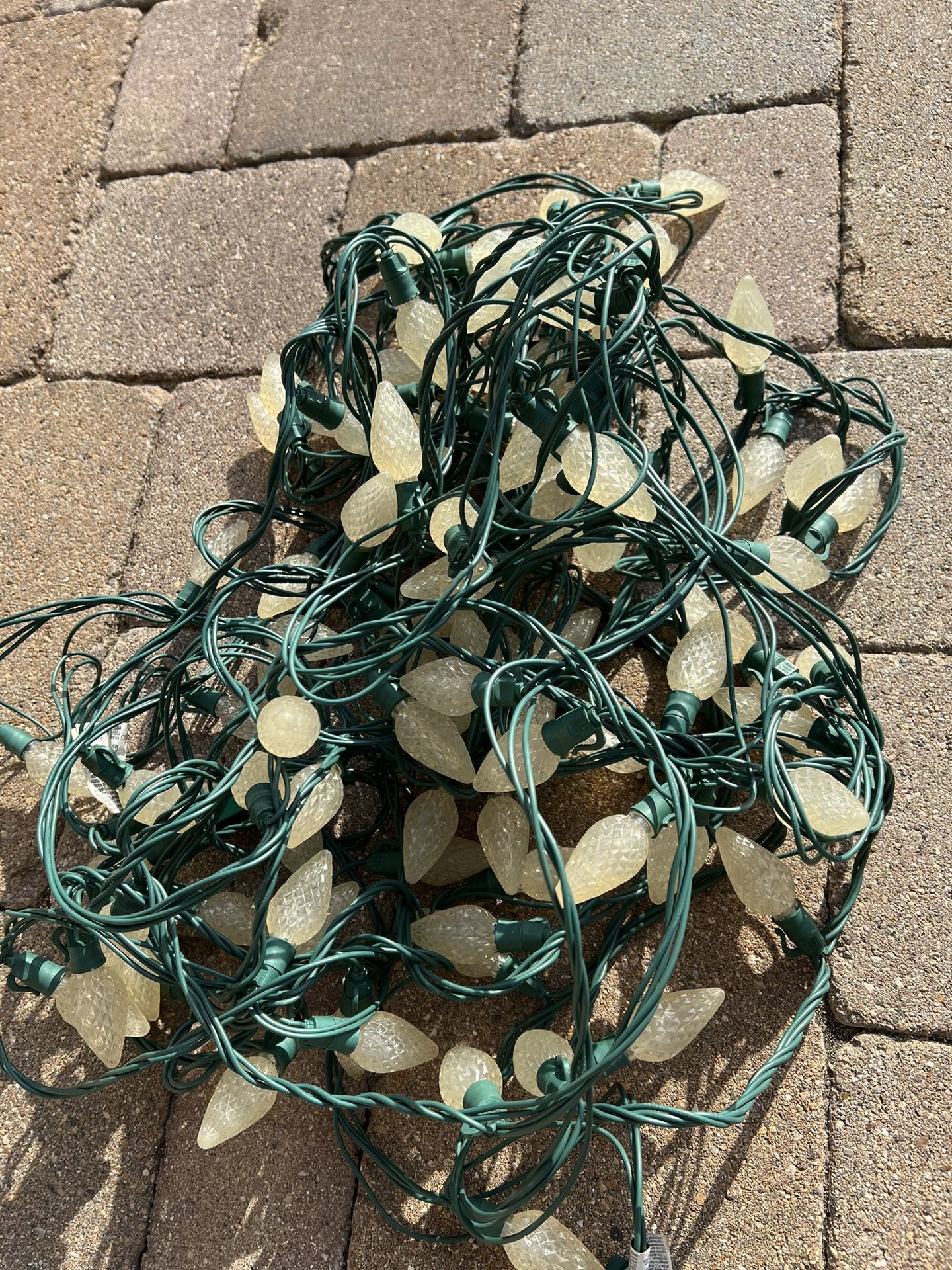 6 Christmas Lights