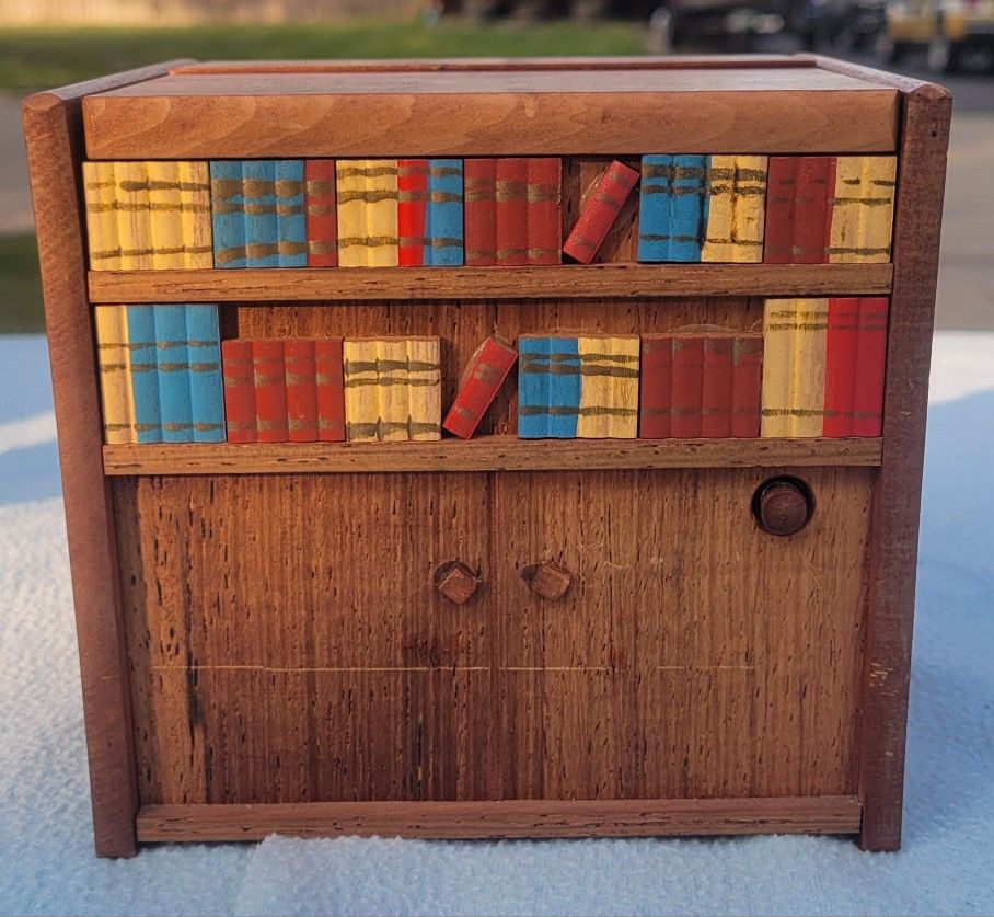Vintage Musical/Mechanical Wooden Box Dispenser