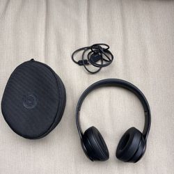 Beats Solo 3 Headphones 
