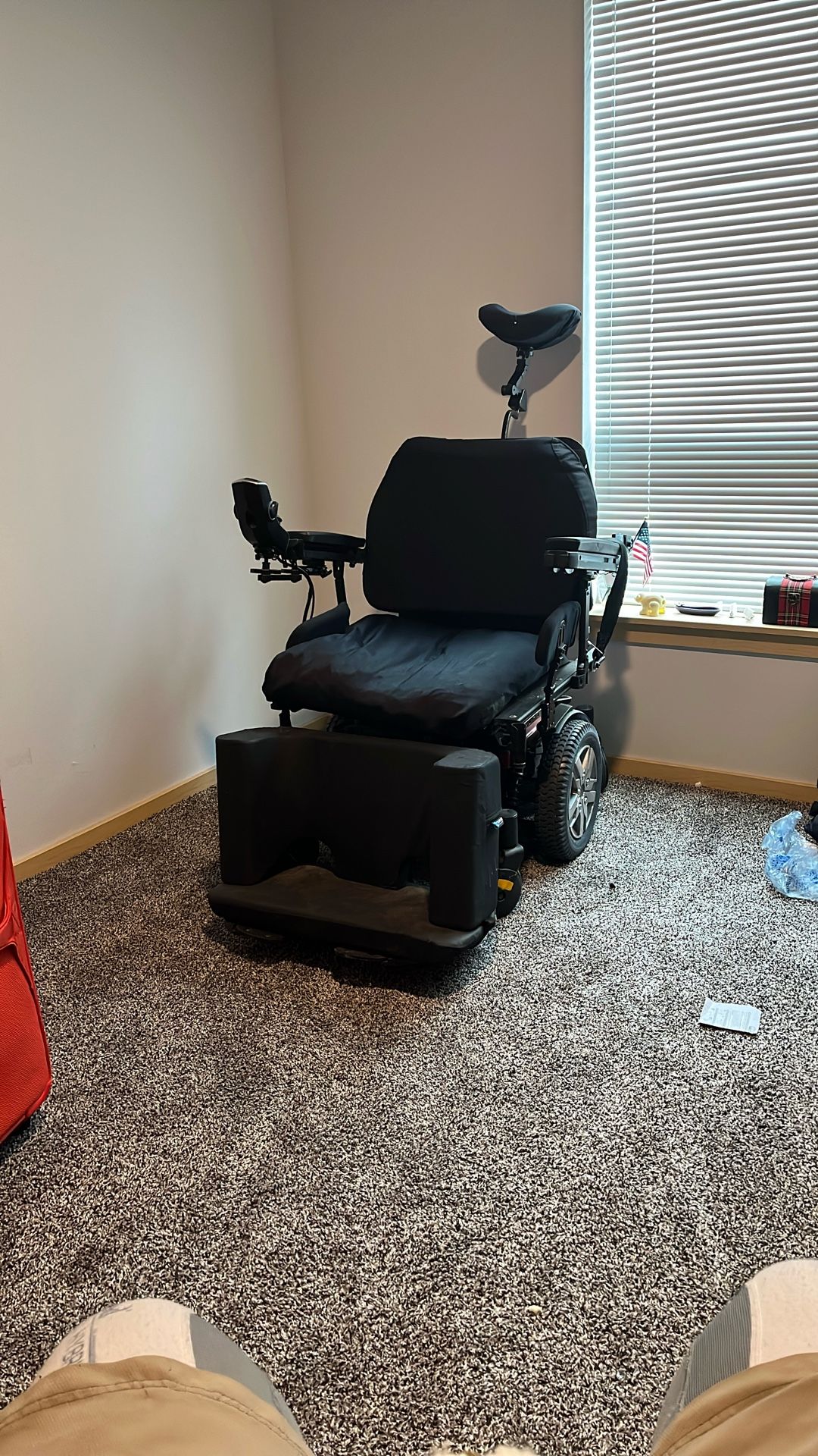 Motorized wheelchair