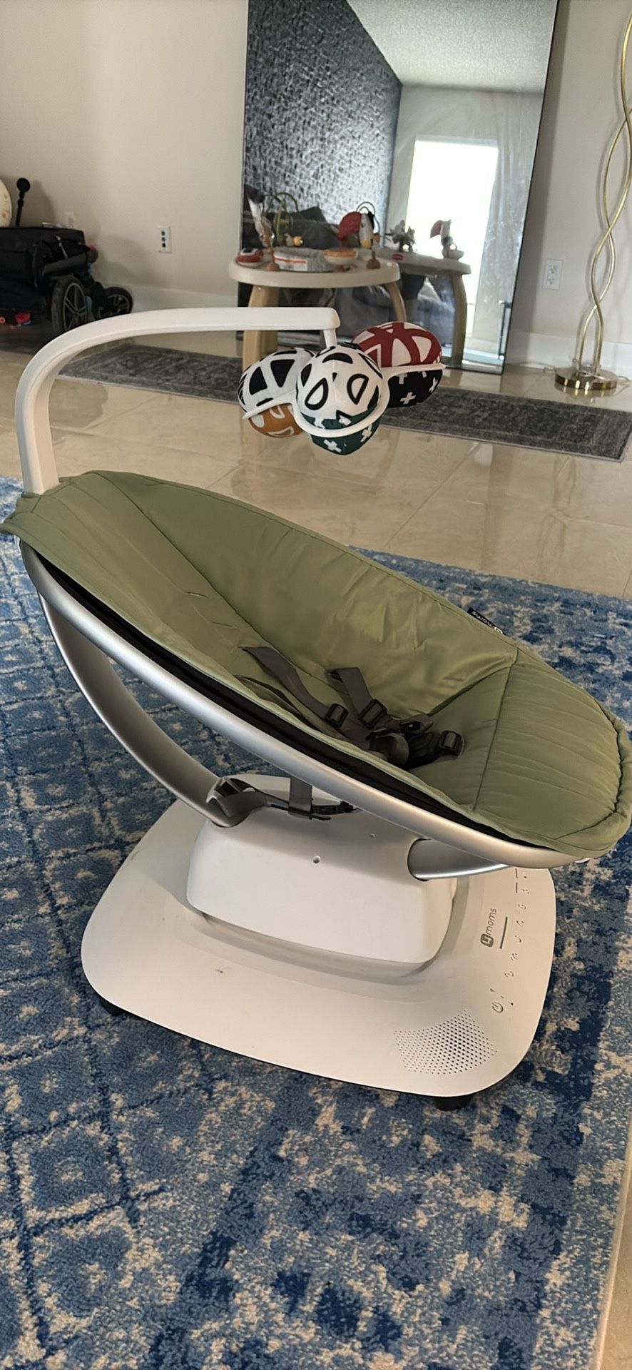Baby Swing Mamaroo