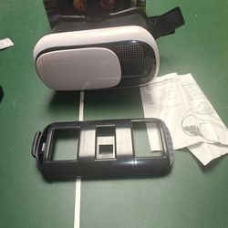 Brand New Virtual Reality Glasses #IVR37-1750-01 - For Smart Phones - Open Box