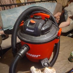 BAUER BRAND WET/DRY VACUUM (9-GALLON) 120 VAC/60Hz/9A 