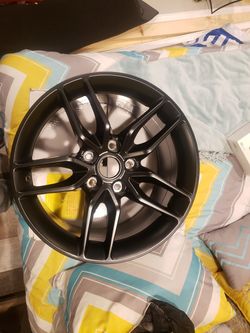 Brand new 17" matte black rim - only 1