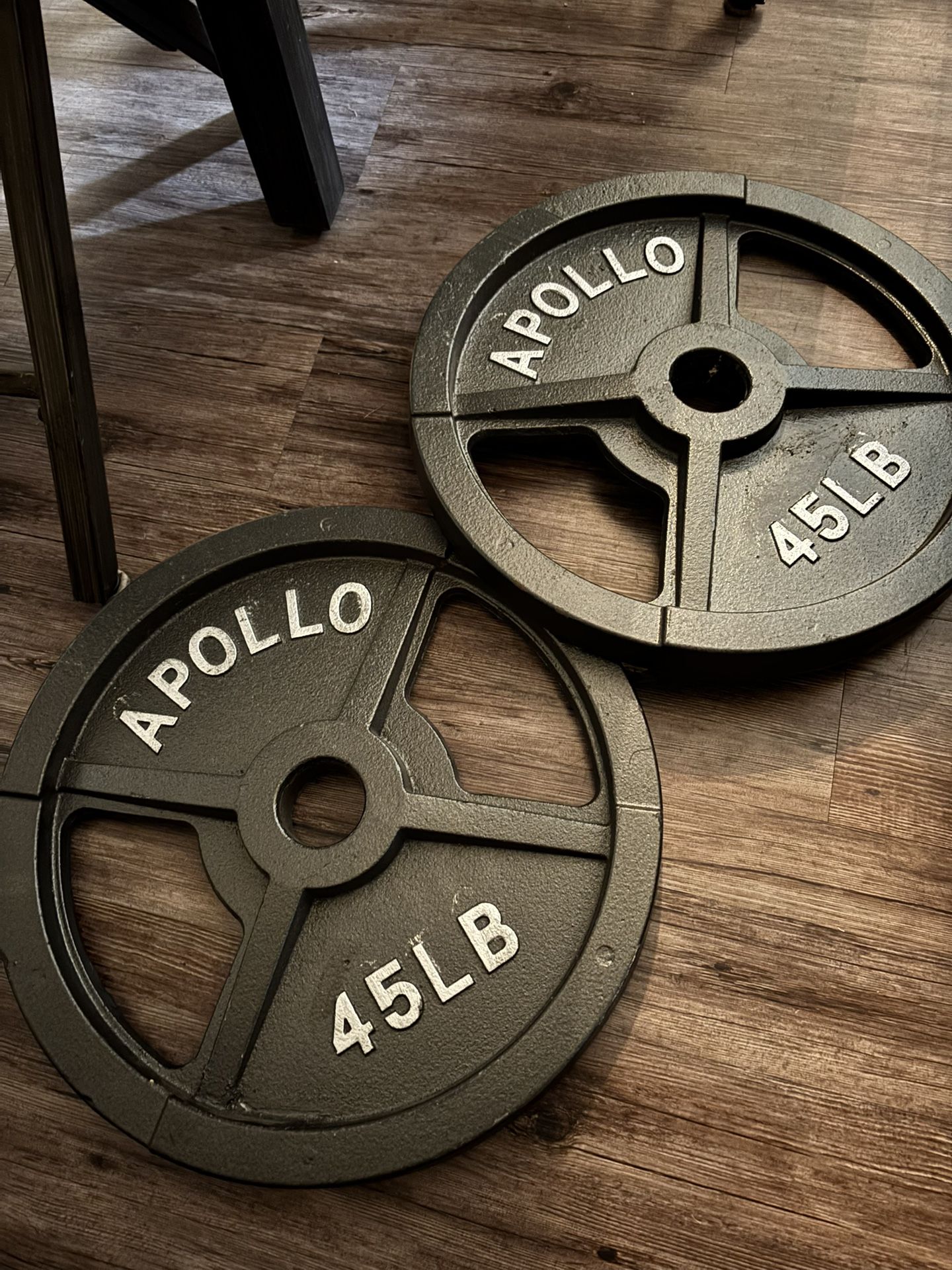 2x45 Lb Easy Grip Weights $80