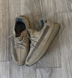 Yeezy 350 earth size 11.5