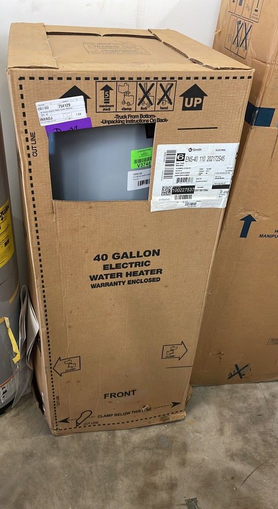 AO SMITH ENS-40 40-Gallon Water Heater