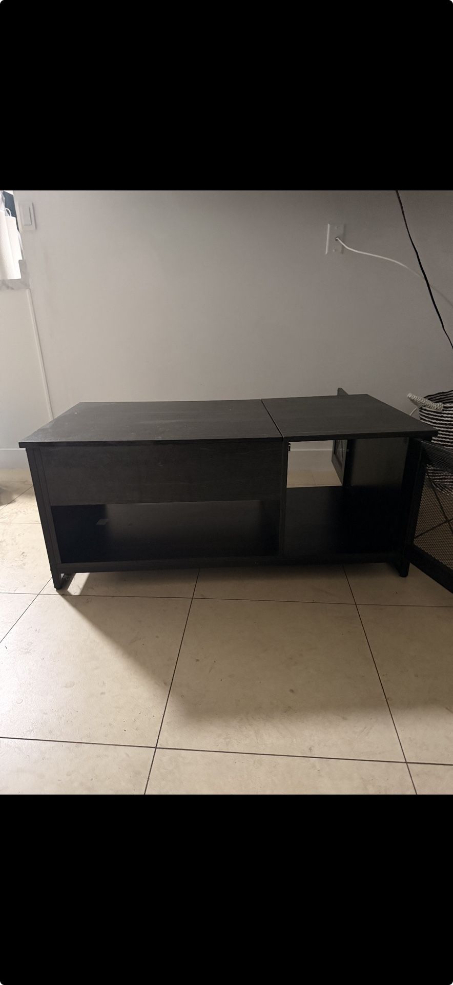 Coffee Table/ Tv Stand