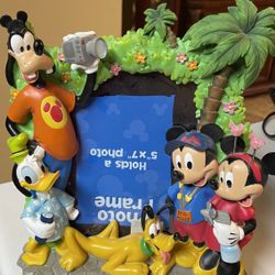 Disney Mickey Mouse Minnie Goofy Pluto & Donald Duck RARE 3D Picture Frame 5x7