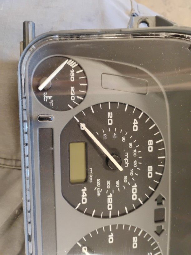 Vw Jetta/Golf Gti Speedometer Instrument Cluster