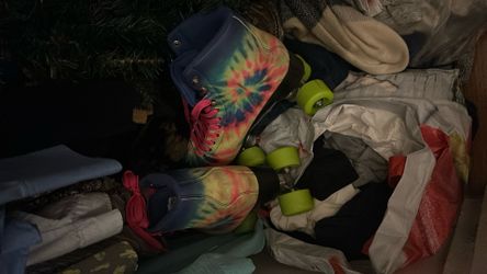 Cosmic Skates Women’s Roller Skates Size 9