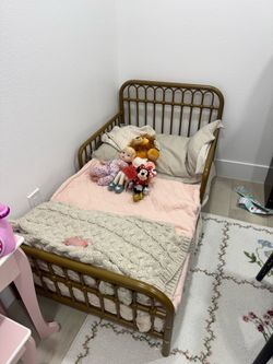 Toddler Bed with Mattress
