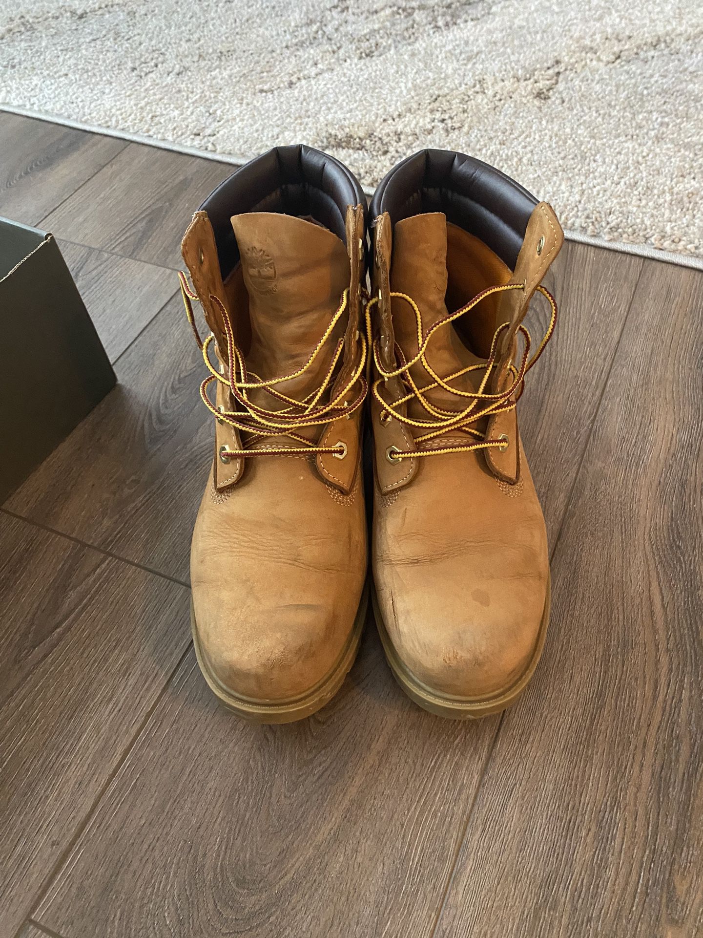 Gently Used Women’s Timberland Boots