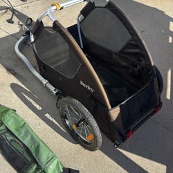 Burley Tail Wagon With Cover