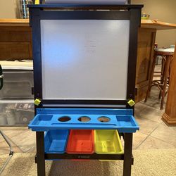 KidKraft Wooden Art Easel