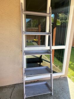 Shelve