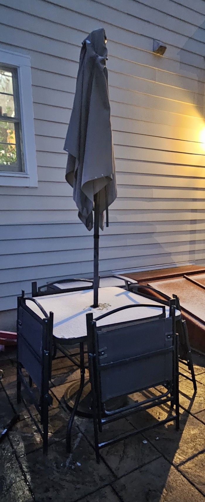 Patio Set w/ Chairs