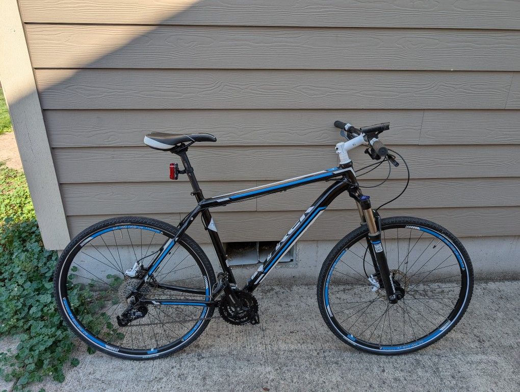 2013 Trek Cobia 29er Mountain Bike