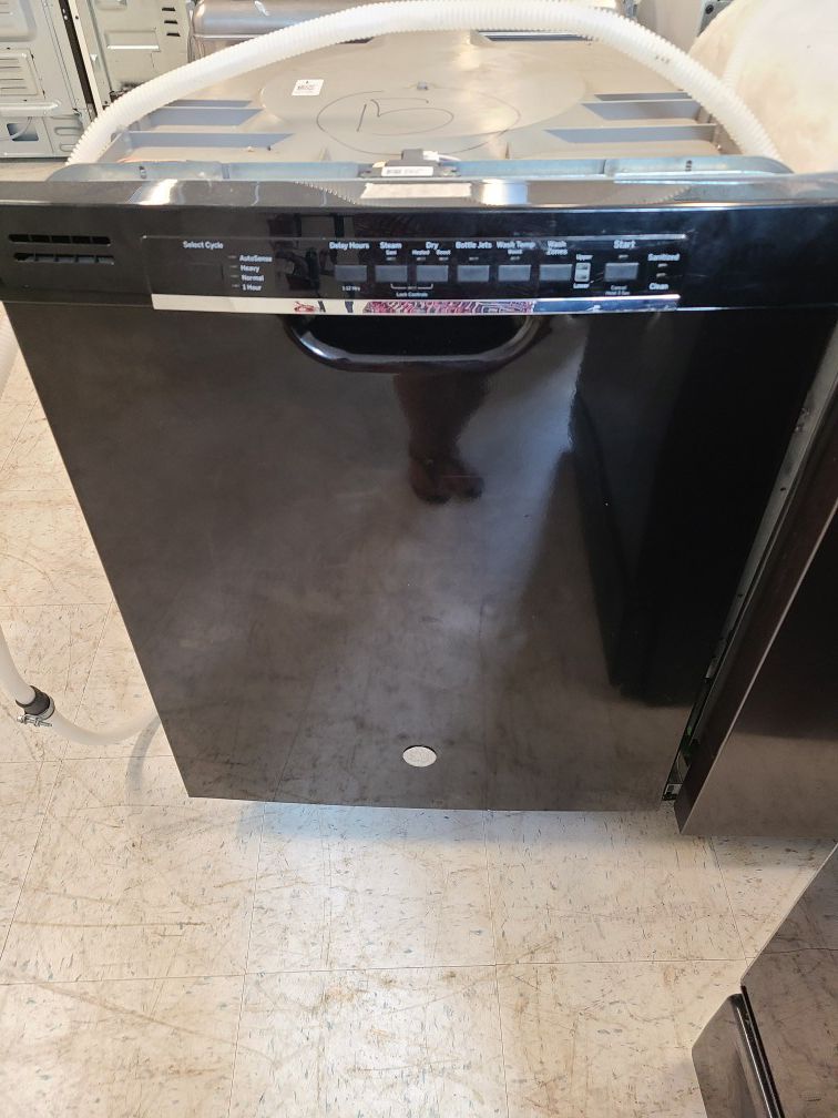 Ge dishwasher new scratch and dents with 6 month's warranty