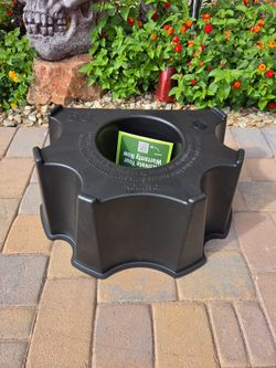 RTS Black Plastic UV-Resistant Outdoor Rain Barrel Stand (27 in. W x 20.6 in. L x 10.1 in. H)
