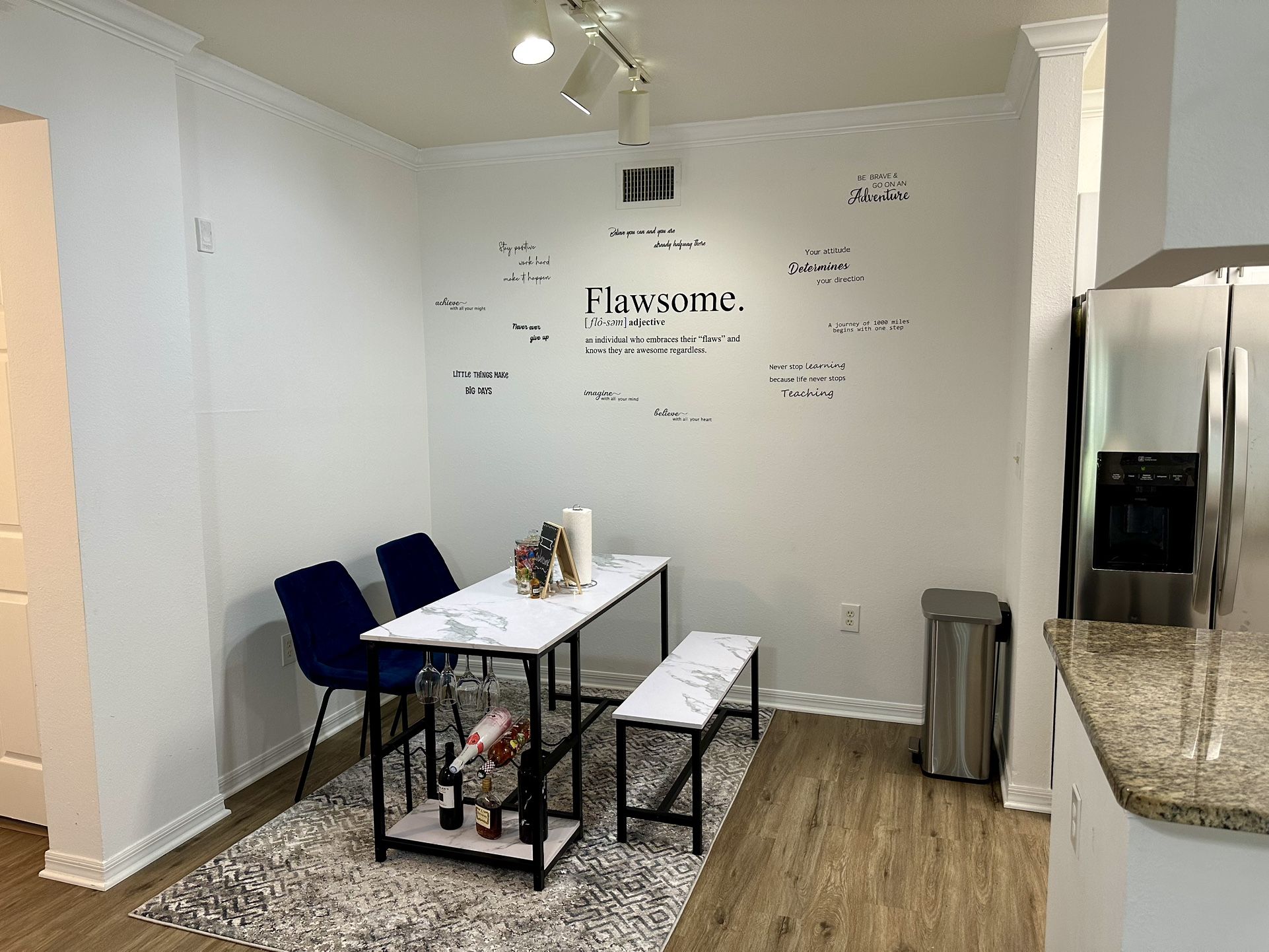 Dining Table + 2 Benches